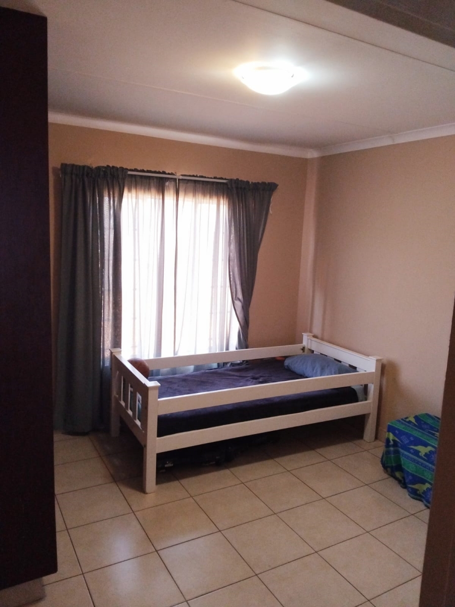 To Let 3 Bedroom Property for Rent in Kathu Northern Cape